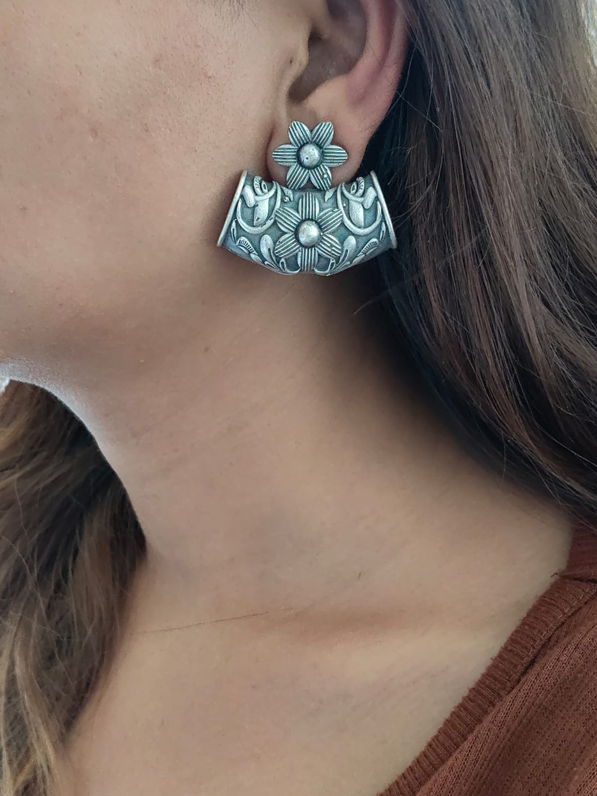 Silver lookalike earrings 