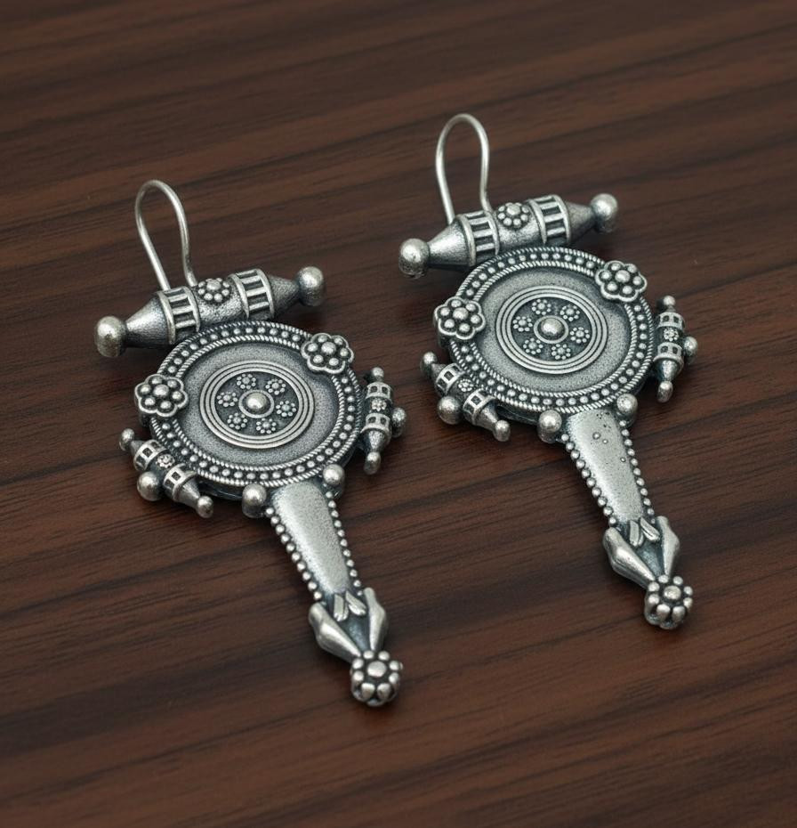 Silver lookalike earrings 