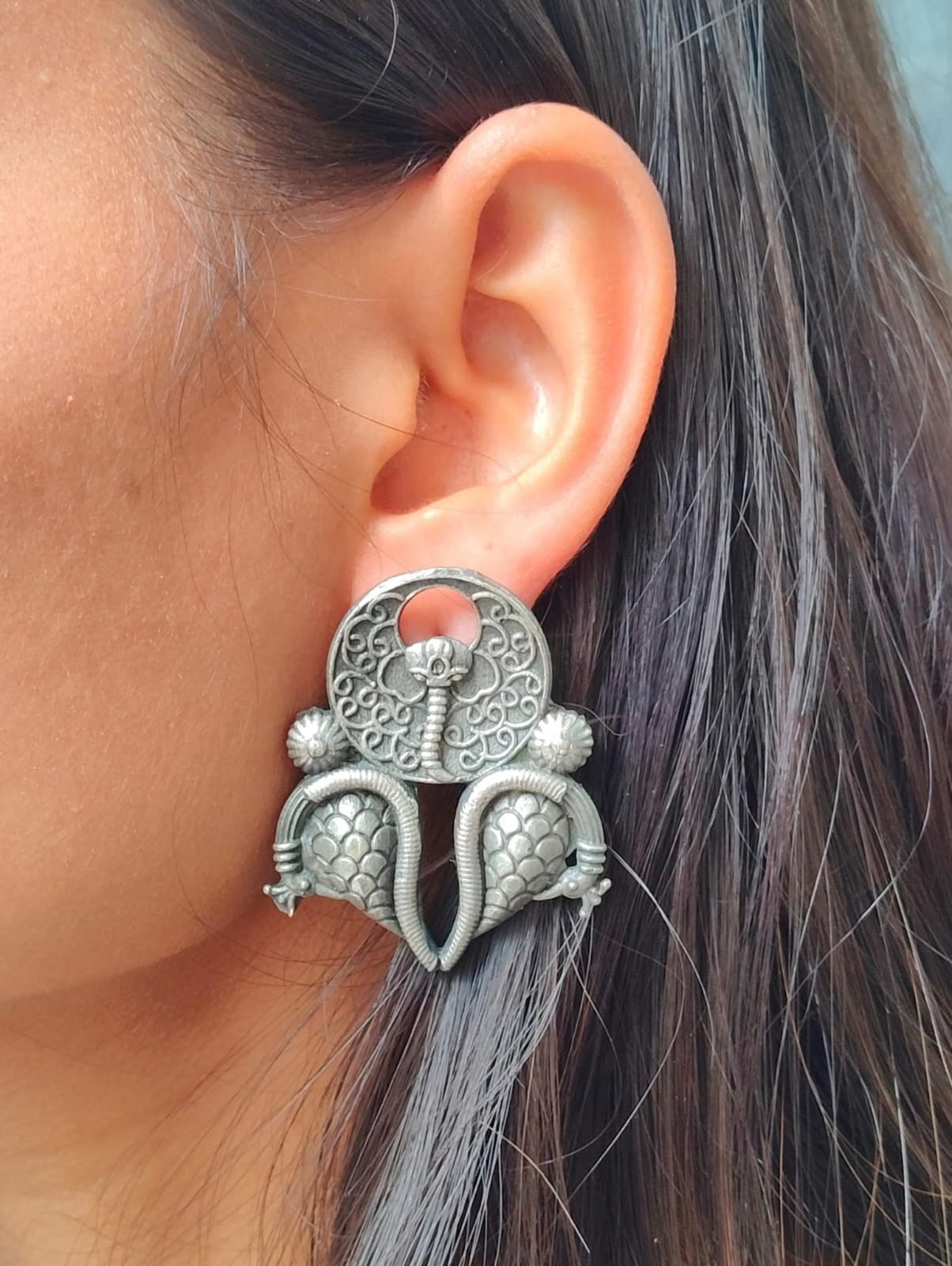 Silver lookalike earrings 