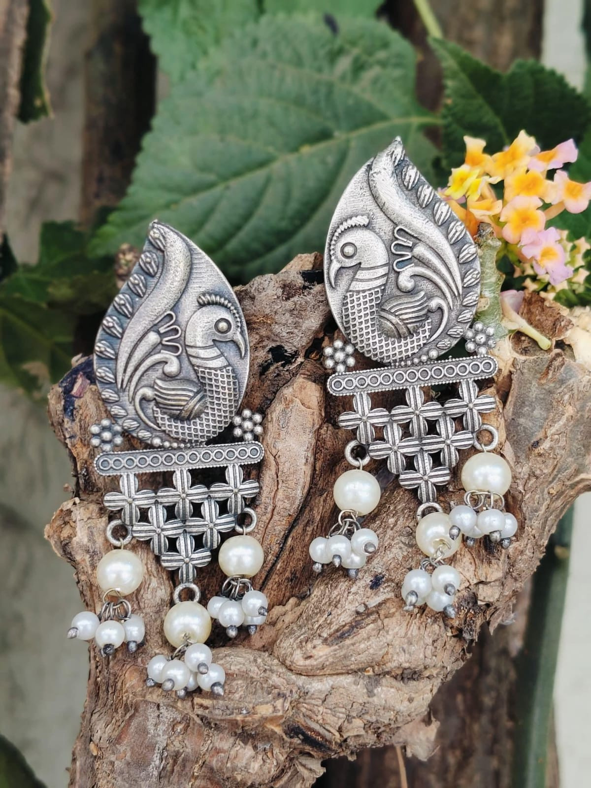 Silver lookalike earrings 